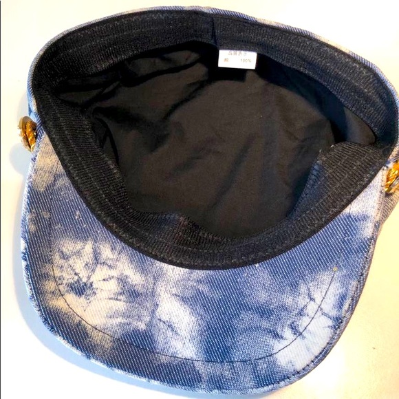 Fashionable Chauffeur’s Hat - Picture 4 of 6